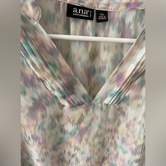 A.n.a 3/4 Sleeve Pastel colored Blouse- size xl(p) - Picture 2 of 11